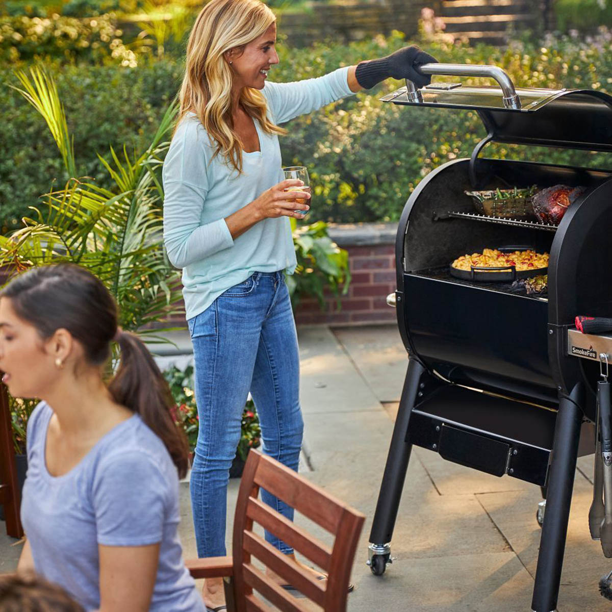 Weber Barbecue BBQ SmokeFire EX4 Wood Pellet Grill Wheeled Portable Night Light - Image 3