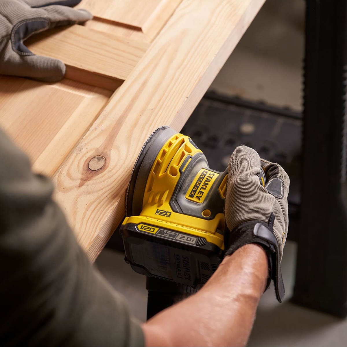 Stanley FatMax Random Orbit Sander V20 Cordless SFMCW220D1S 18V 125mm 2 Li-ion - Image 2