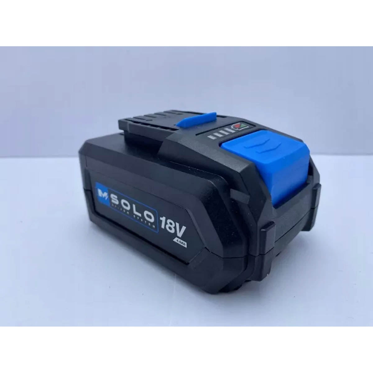 Macallister Power Tool Battery 4 Ah 18 V Solo Li-Ion Lightweight Compact - Image 3