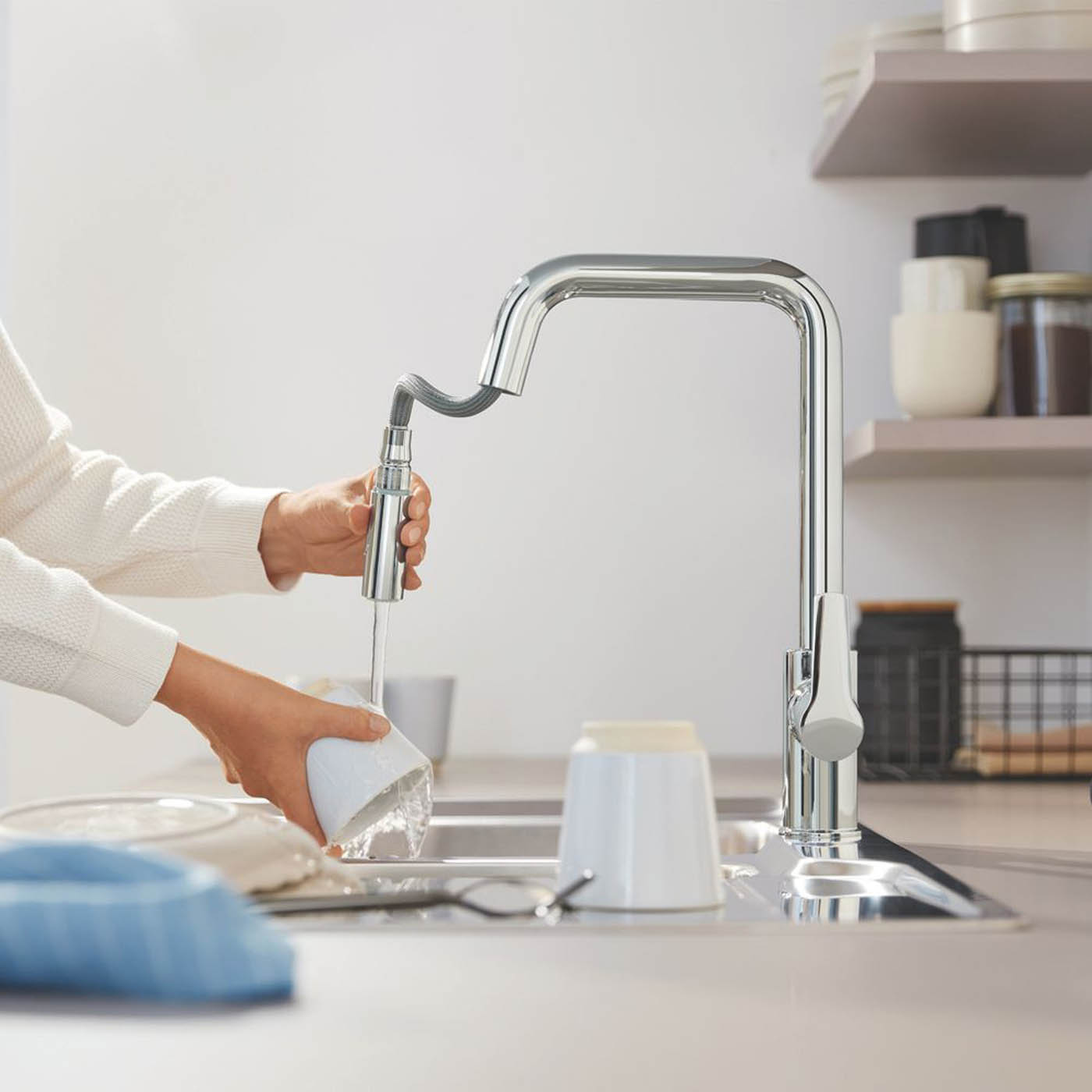 Grohe Kitchen Sink Tap Mono Mixer Chrome Single Lever Pull Out Spout Faucet - Image 3