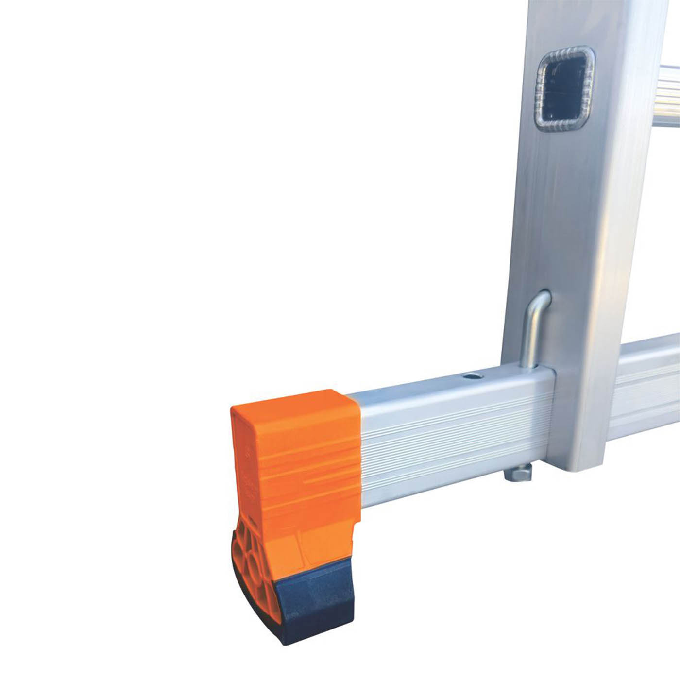 Magnusson Aluminium 5.2m Combination Ladder - Image 5