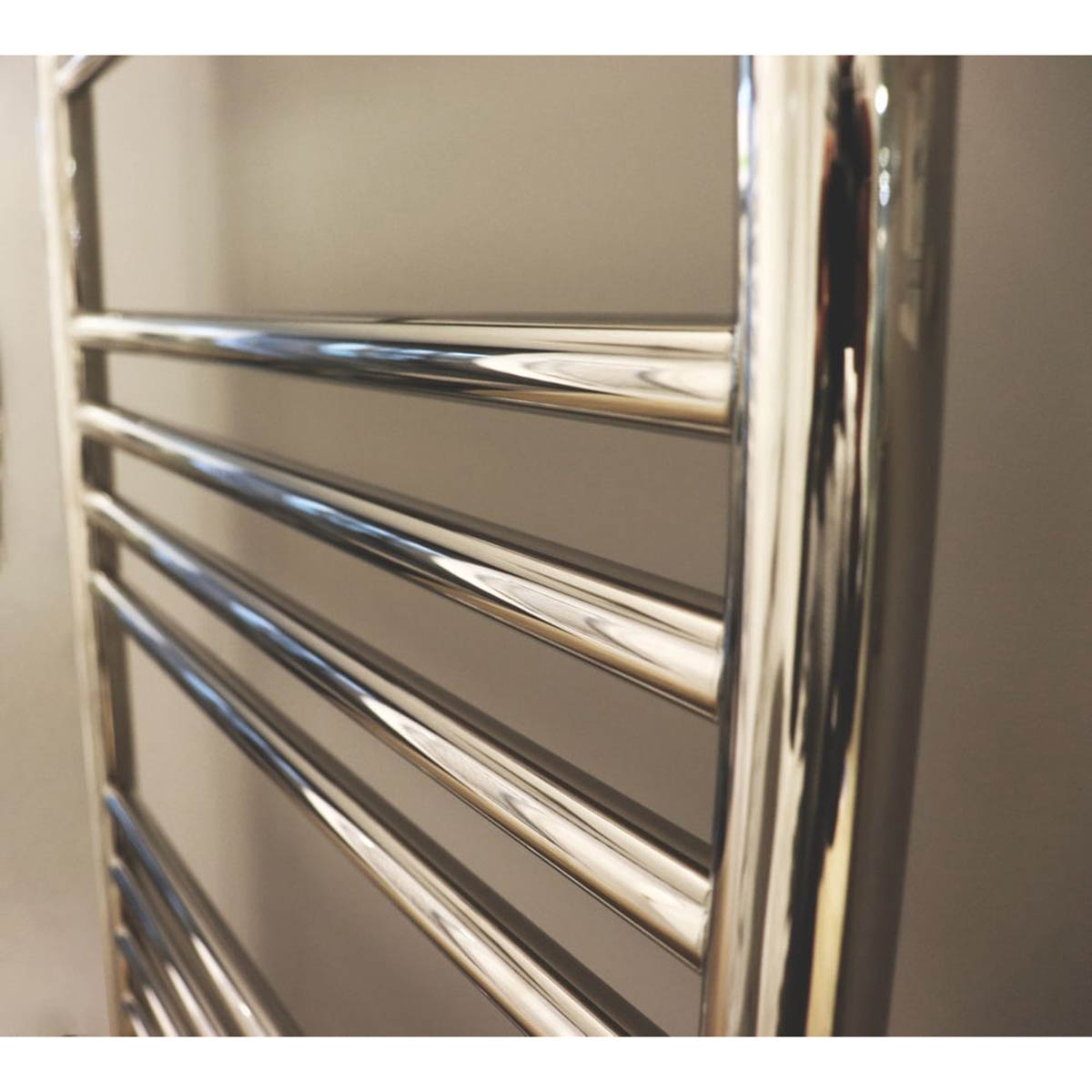 Towelrads Towel Rail Radiator Chrome Flat Tubular Warmer 1200 x 600mm 1358BTU - Image 3