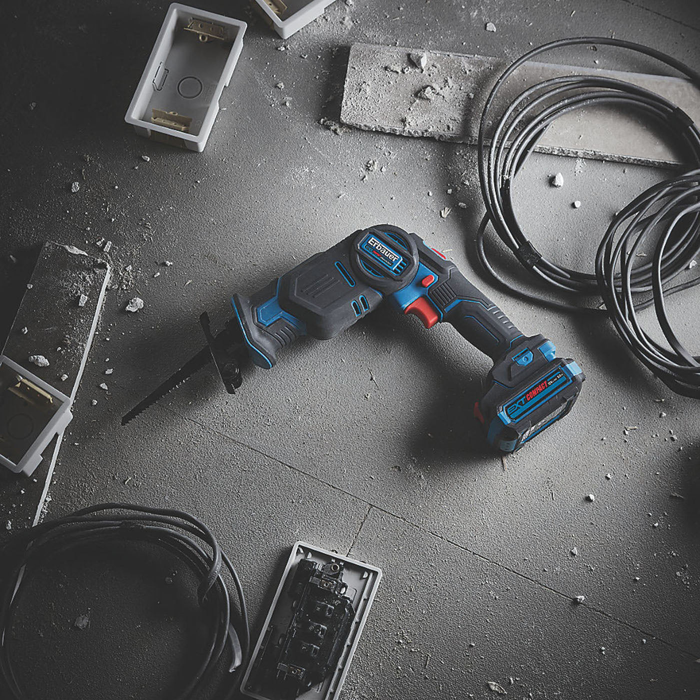 Erbauer Reciprocating Saw Cordless Lightweight Compact Variable Speed Body Only - Image 2