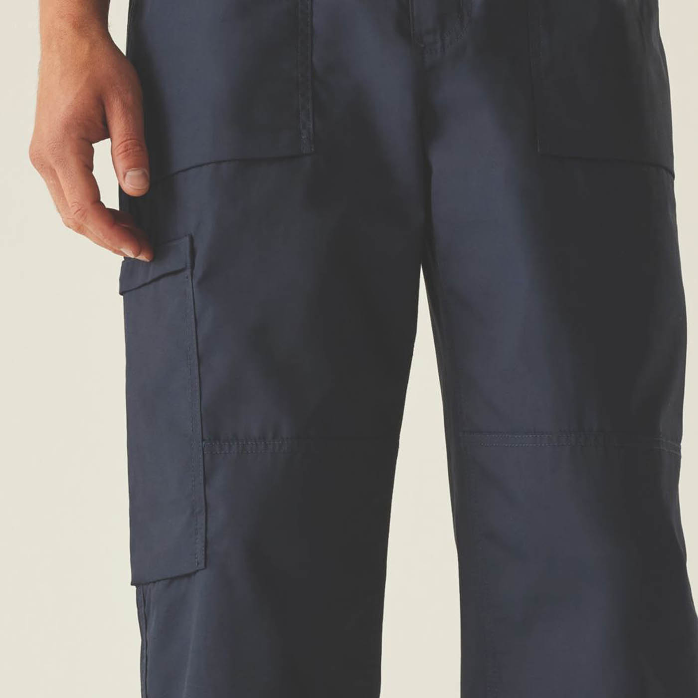 Regatta Mens Work Trousers Navy New Action Comfort Durable 42" W 31" L - Image 3