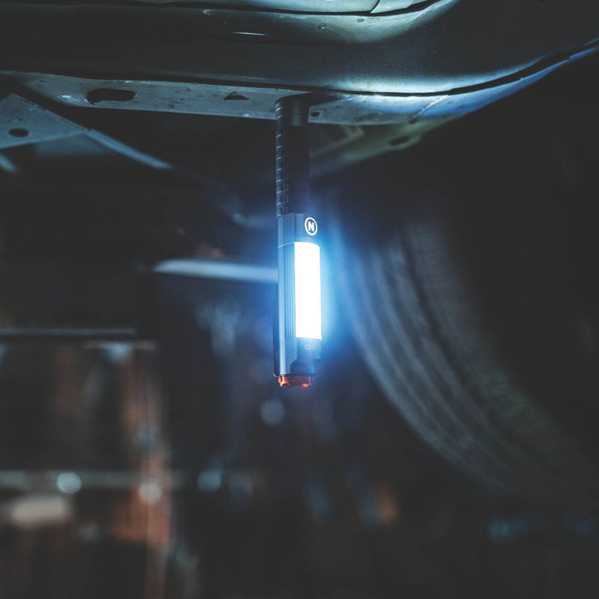 Nebo Big Larry 3 LED Torch & Worklight Black 600lm - Image 3