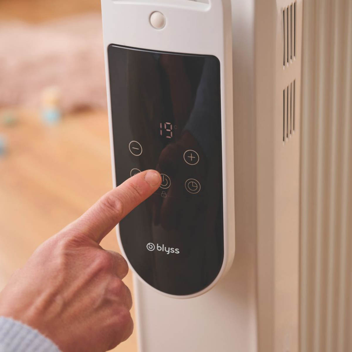 Blyss Oil Filled Radiator Electric Portable White 3 Heat Settings Timer 1500W - Image 3