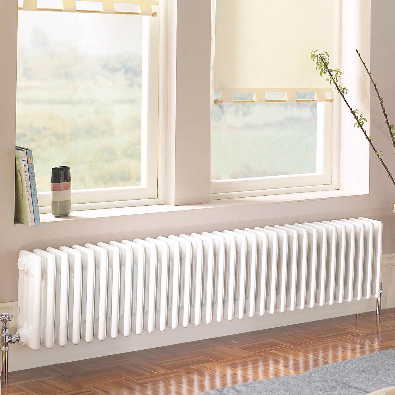 Acova 4 Column Radiator White Steel Horizontal 3145BTU Traditional H30xW104.2cm - Image 2