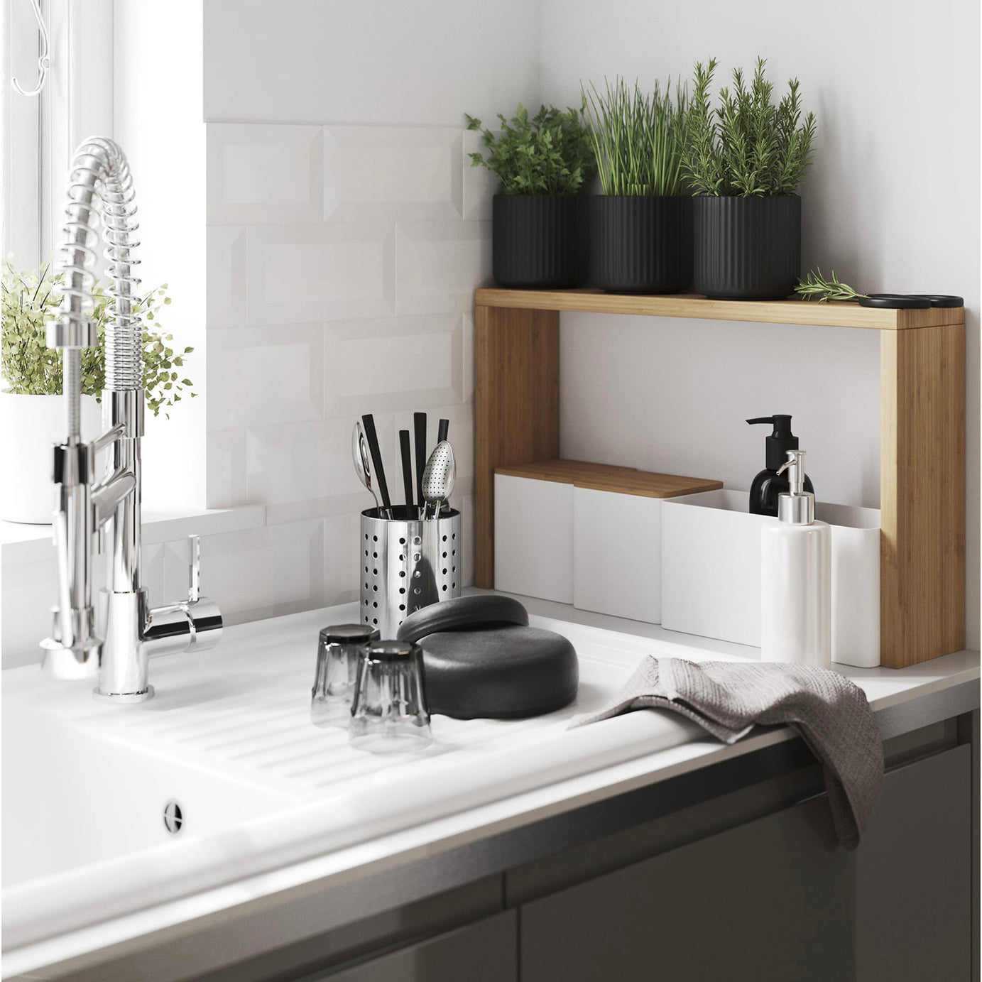 Kitchen Sink Tap Mixer Chrome Single Lever Pull Out Spring Neck Spout Faucet - Image 4