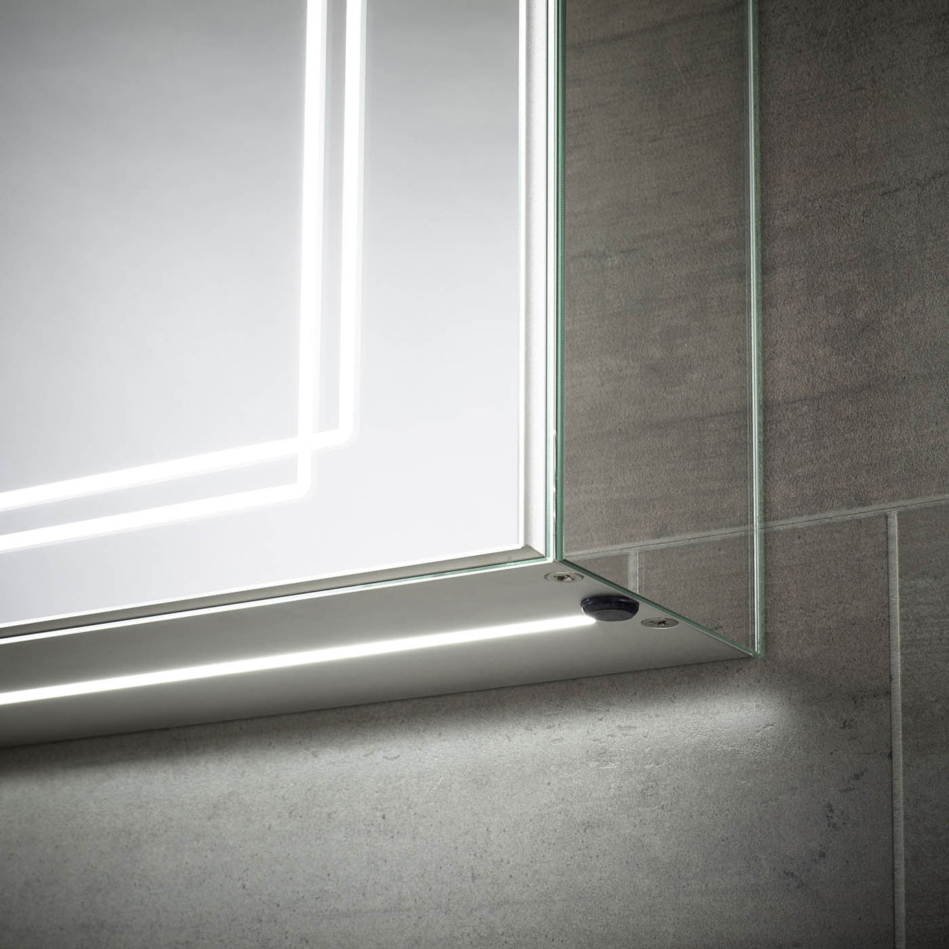 Bathroom Mirror Cabinet Illuminated LED Cool White Shaver Socket (H)700x(W)500mm - Image 4