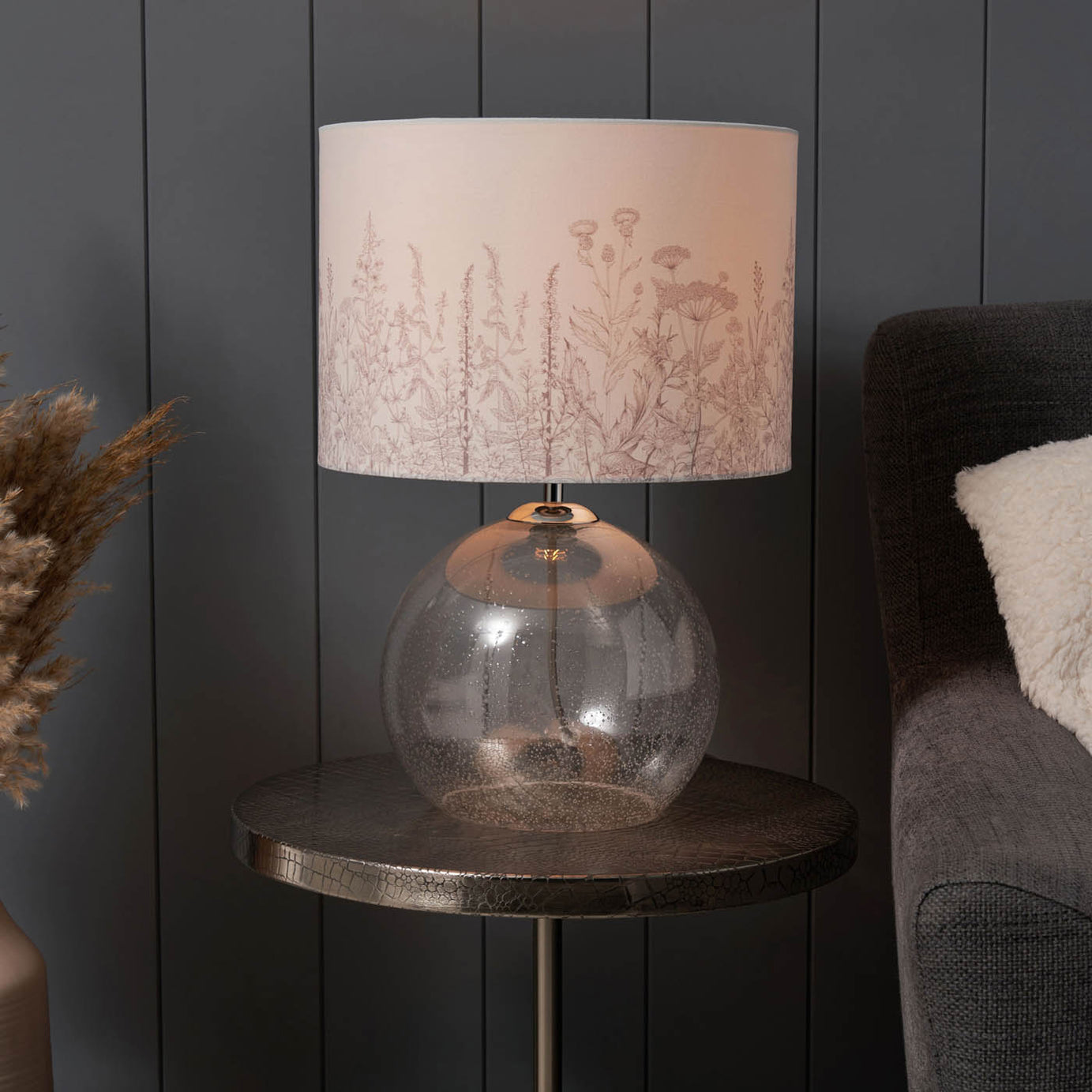 Inlight Table Lamp Warm White Floral Round Gloss Clear Glass White Modern - Image 4