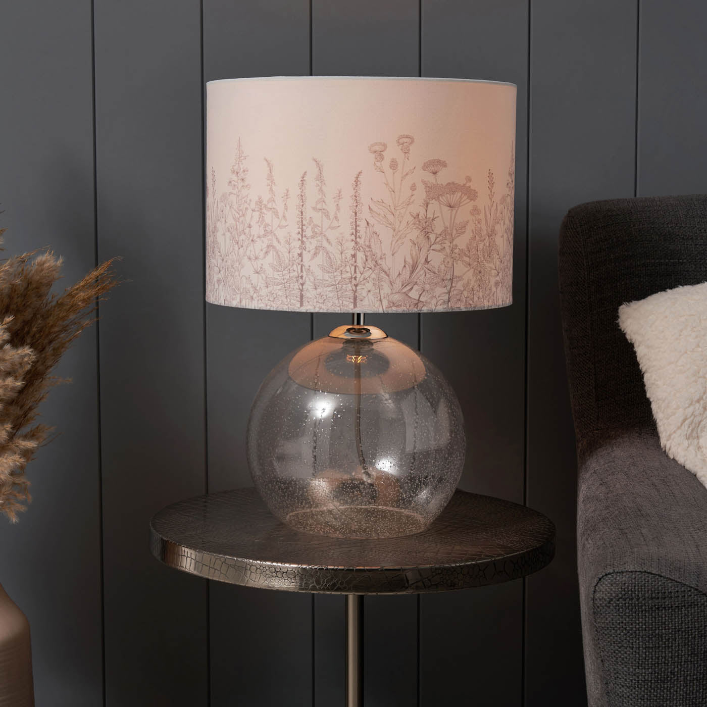 Inlight Table Lamp Warm White Floral Round Gloss Clear Glass White Modern - Image 4