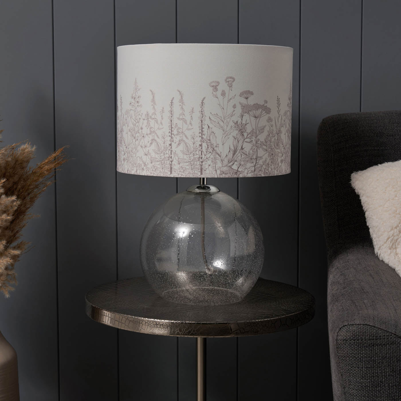 Inlight Table Lamp Warm White Floral Round Gloss Clear Glass White Modern - Image 5