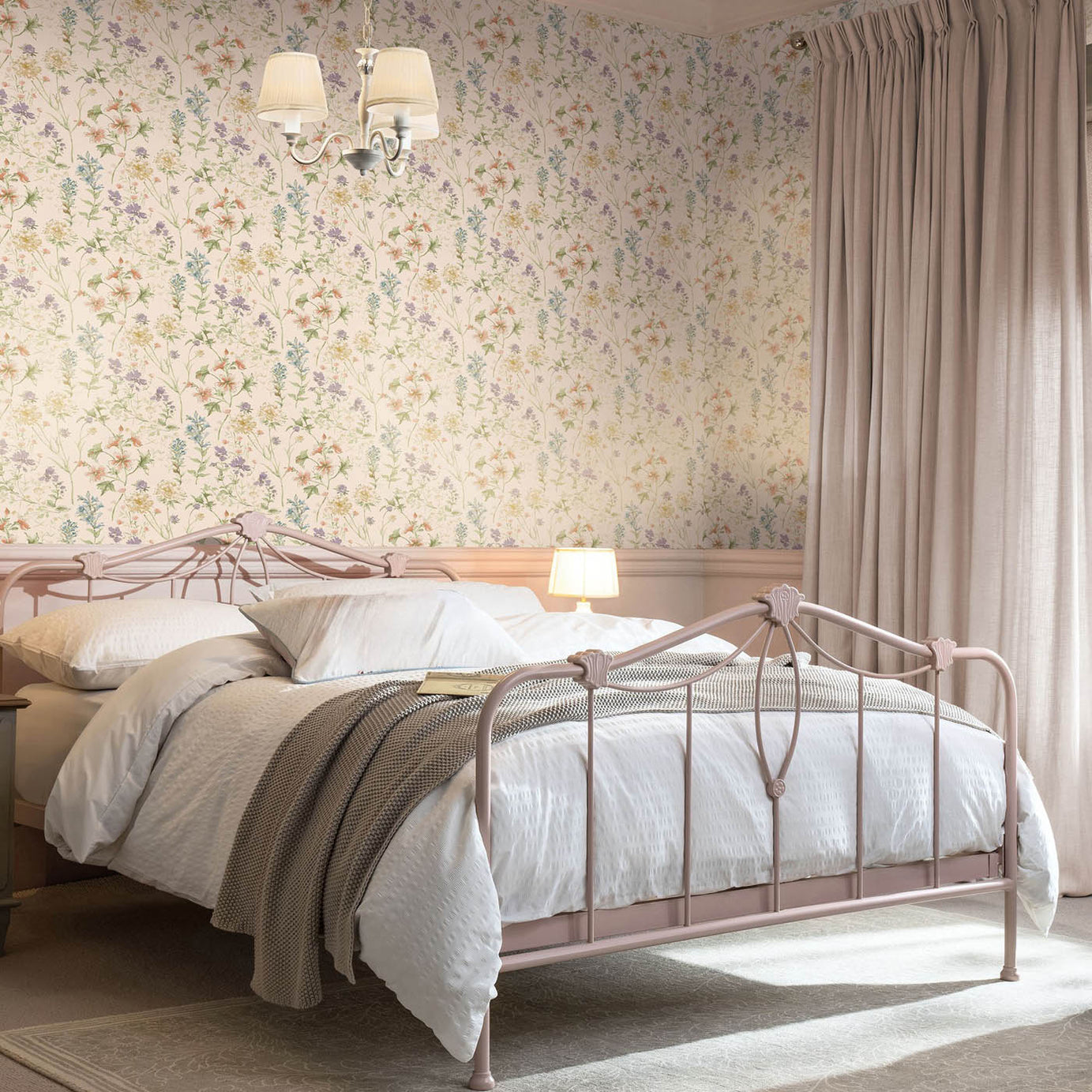 Laura Ashley Smooth Wallpaper Contemporary Multicolour Wild Meadow 5.2m² - Image 5