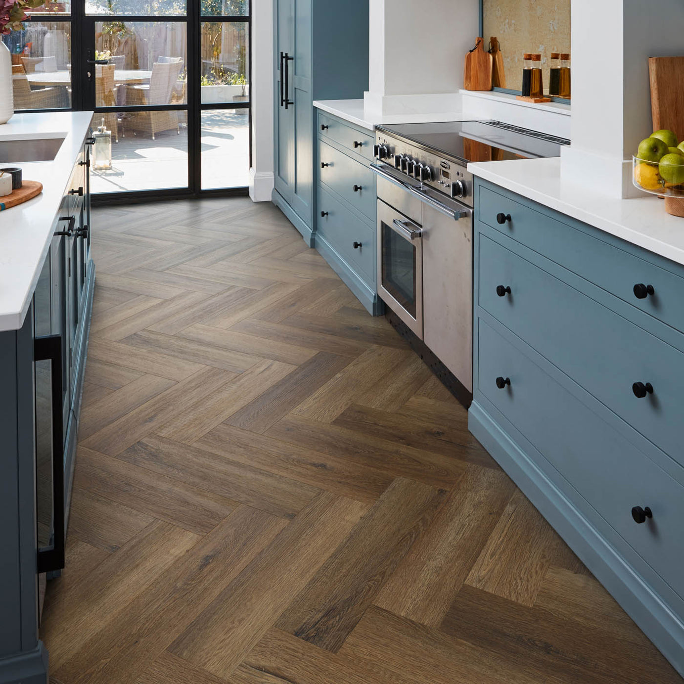 Vinyl Click Plank Flooring Dark Brown Oak Effect Waterproof Heavy Duty 1.95m² - Image 4