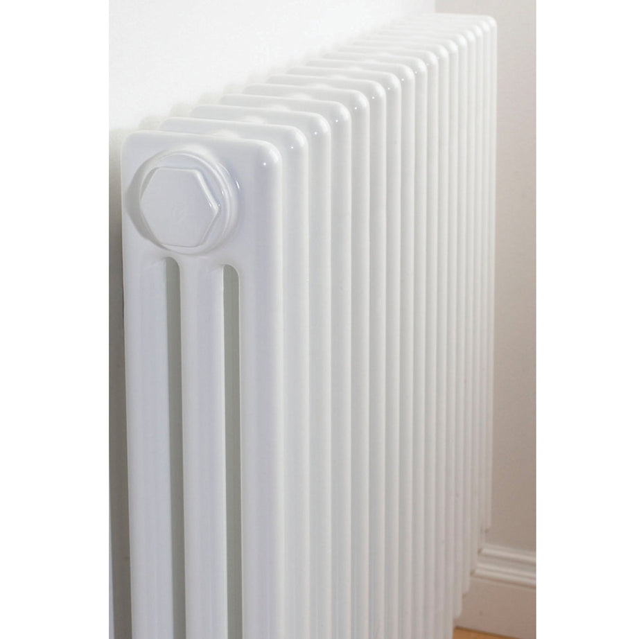 Acova 3 Column Radiator White (H)300-500-600-2000 x (W)628-1226mm - Image 1
