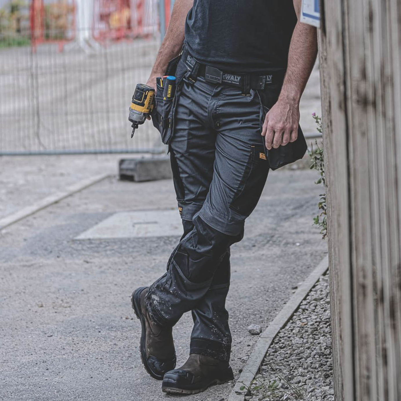 DeWalt Work Trousers Holster Mens Slim Fit Charcoal Grey Multi Pockets 30"W 31"L - Image 4