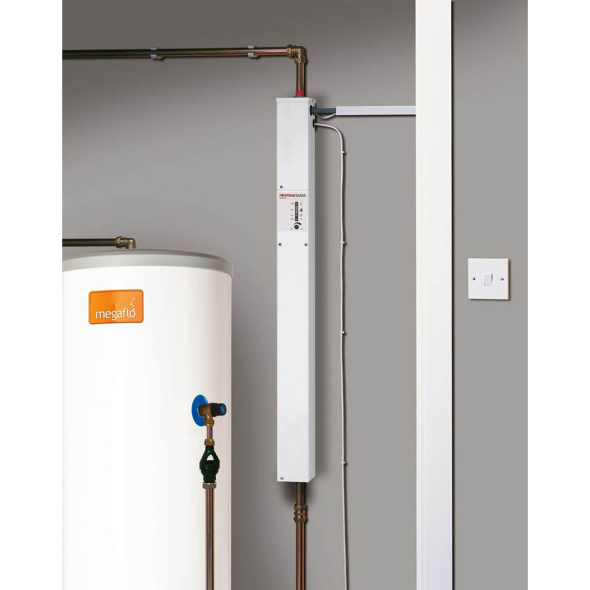 Heatrae Flow Boiler Electric 4kW AmptecUFU401 Heat Only White Compact Indoor - Image 2