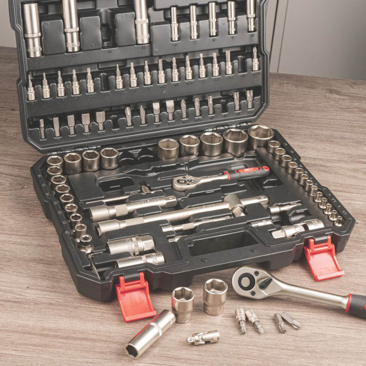 Forge Steel  3/8”, 1/4” & 1/2“ Drive Socket Set 94 Pieces - Image 5
