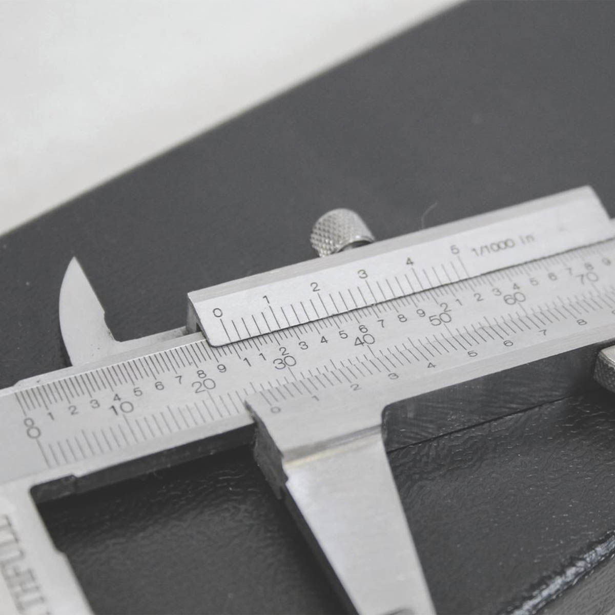 Faithfull Vernier Callipers Stainless Steel Metric Imperial Scales 150mm - Image 3