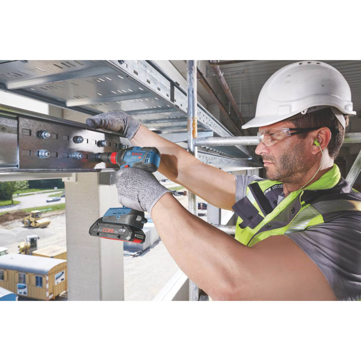 Bosch Combi Drill Impact Driver Set Cordless 18V 2x5.0Ah Li-Ion 0615990M71 - Image 4