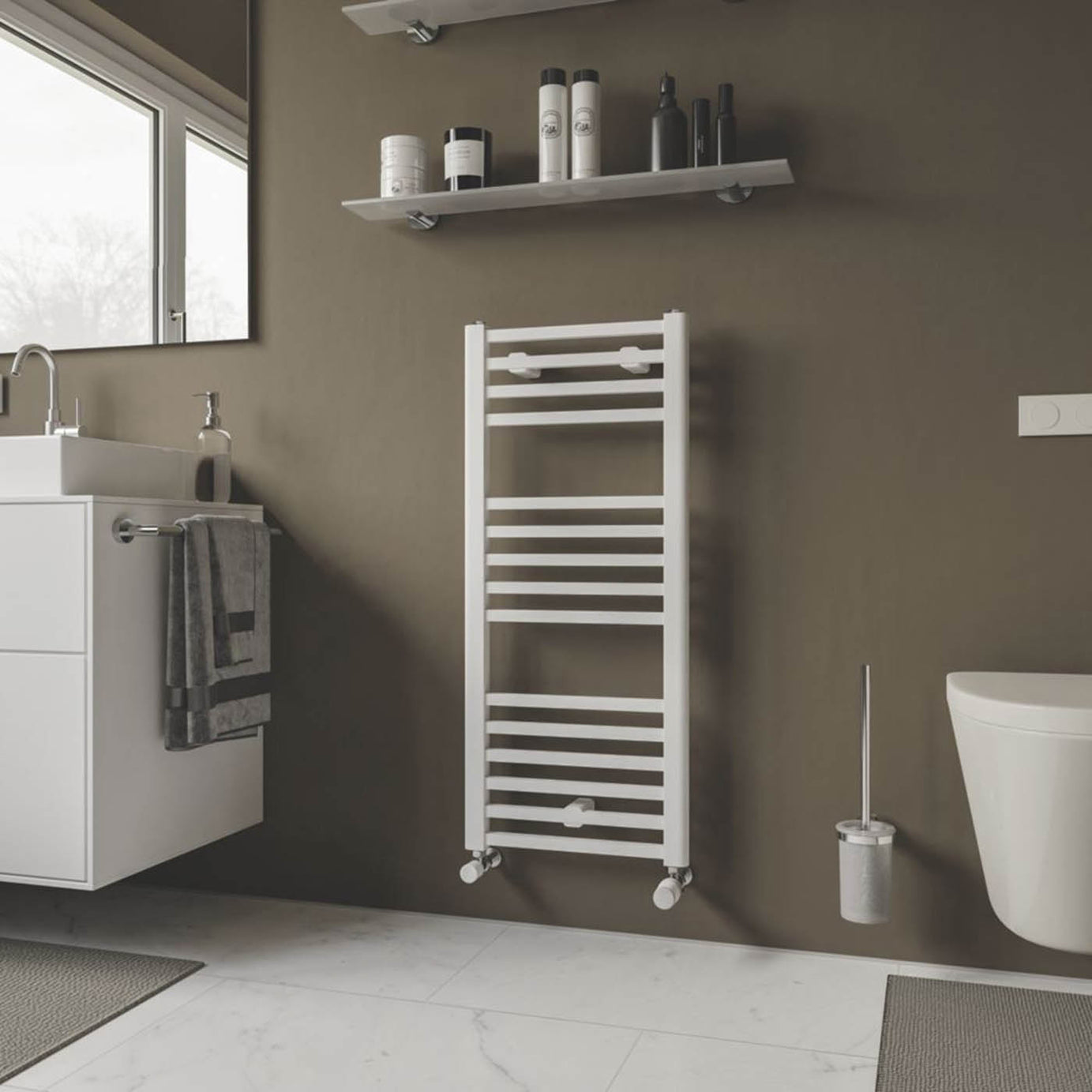 Ximax Designer Towel Radiator White Flat Bathroom Modern 922mm x 400mm 1014BTU - Image 2