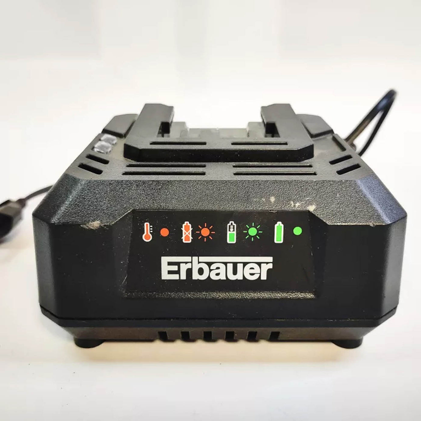 Erbauer Battery Charger 18V Li-Ion EC18-Li For For 2/4/5Ah Compact Portable - Image 2